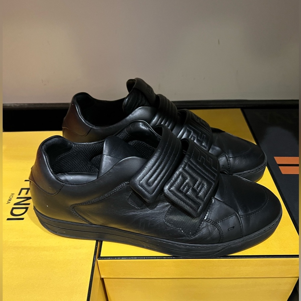 Fendi Men’s sneakerss